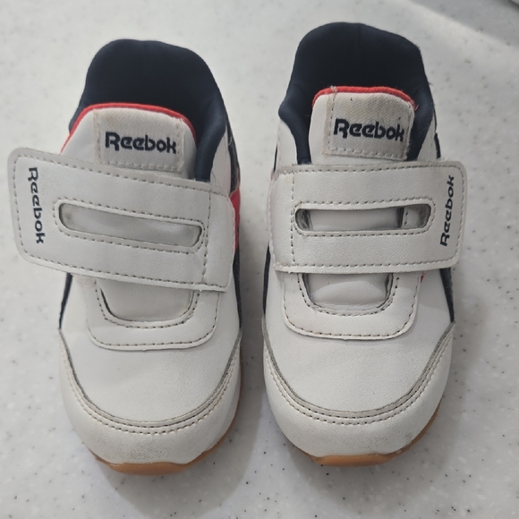 Reebok Kids White and Navy Sneakers with Red Accents - Picture 1 of 11